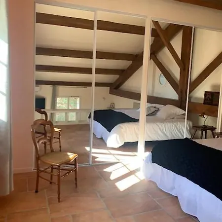 D'hotes La Soulenque Luxury Bed & Breakfast