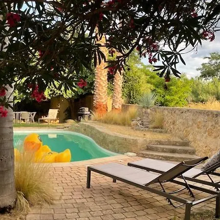 D'hotes La Soulenque Luxury Bed & Breakfast