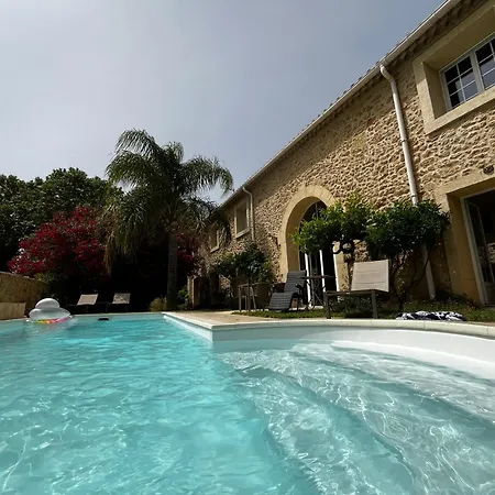 D'hotes La Soulenque Luxury 4* קפסטן