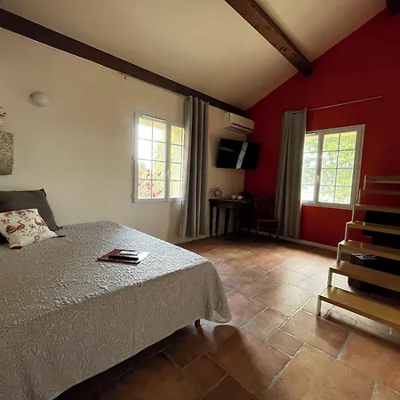 D'hotes La Soulenque Luxury 4* Capestang