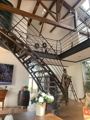 D'hotes La Soulenque Luxury Bed & Breakfast Capestang