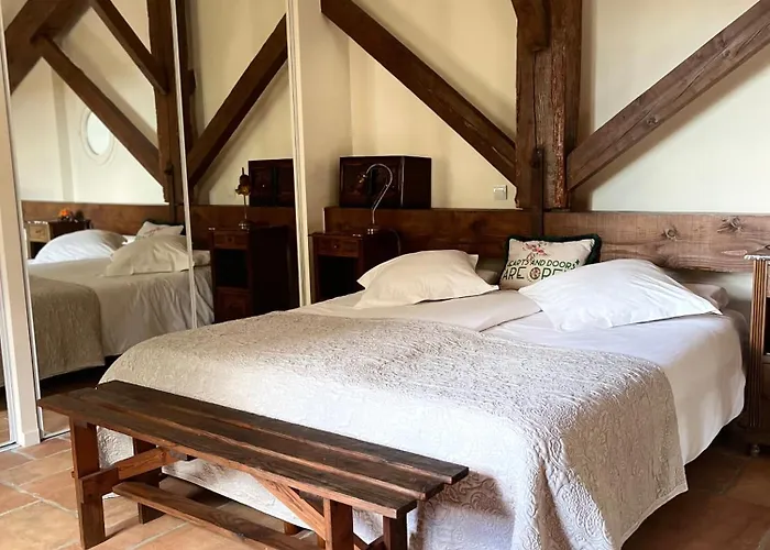 D'hotes La Soulenque Luxury 4*